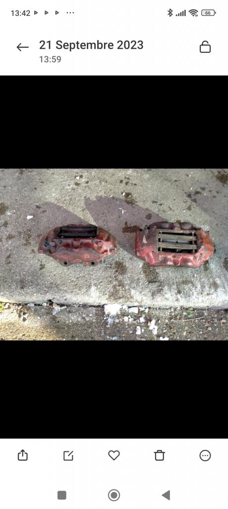 Etriers de frein JAGUAR XJ6 LesAnciennes.com