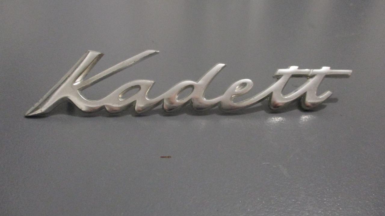 Monogramme Kadett LesAnciennes.com