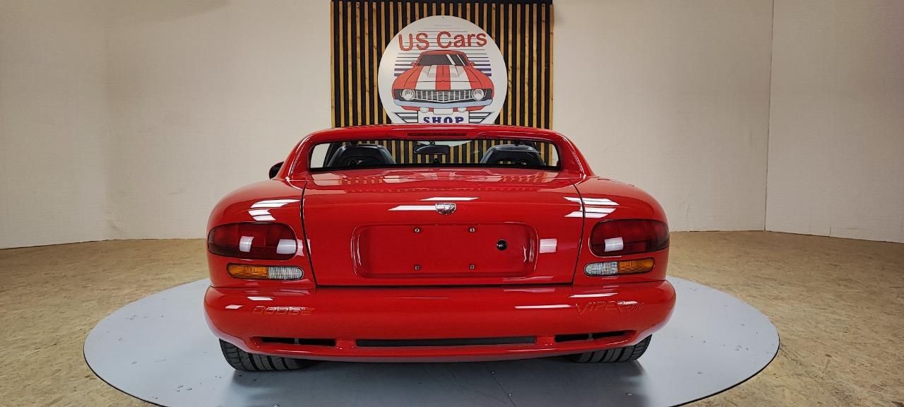 DODGE Viper RT-10 Roadster - 1994 LesAnciennes.com