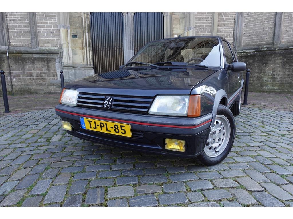 PEUGEOT 205 GTi 1.6 115 cv - 1989 LesAnciennes.com