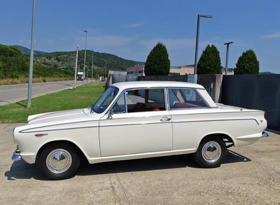 FORD Cortina 1500 Deluxe - 1963 LesAnciennes.com