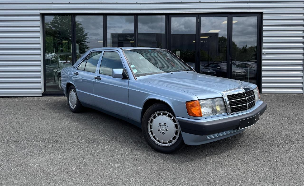 MERCEDES 190 E 2.6 160CV - 1992 LesAnciennes.com
