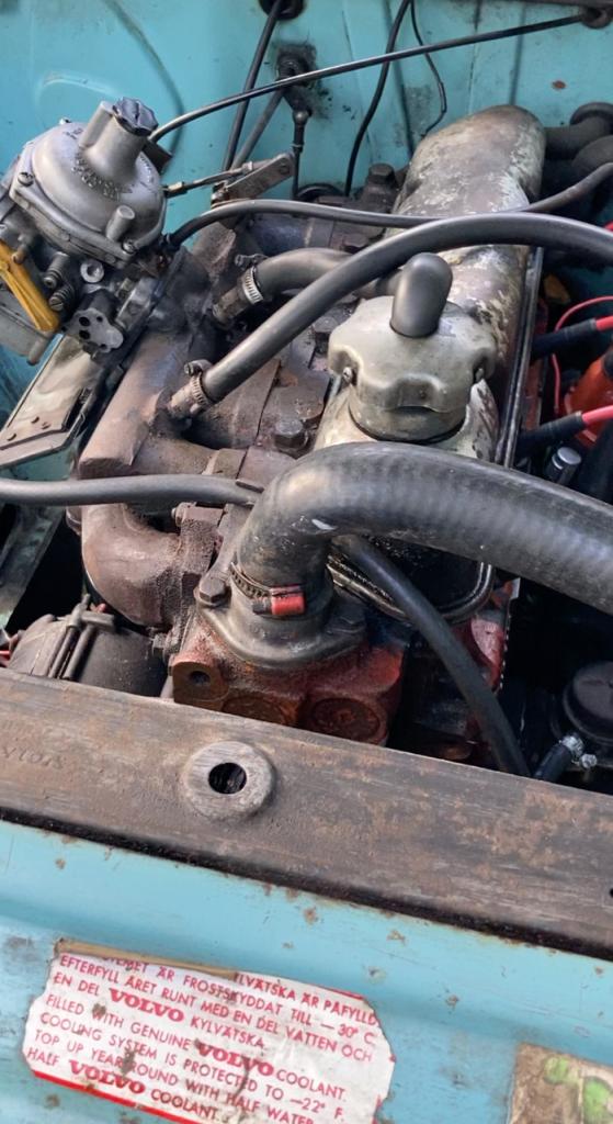 VOLVO 144 De Luxe - 1972 LesAnciennes.com