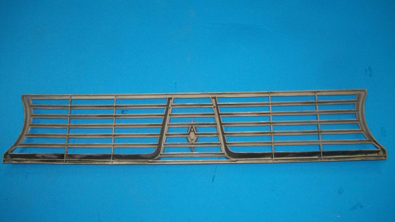 Pièces RENAULT 6 (R6) LesAnciennes.com