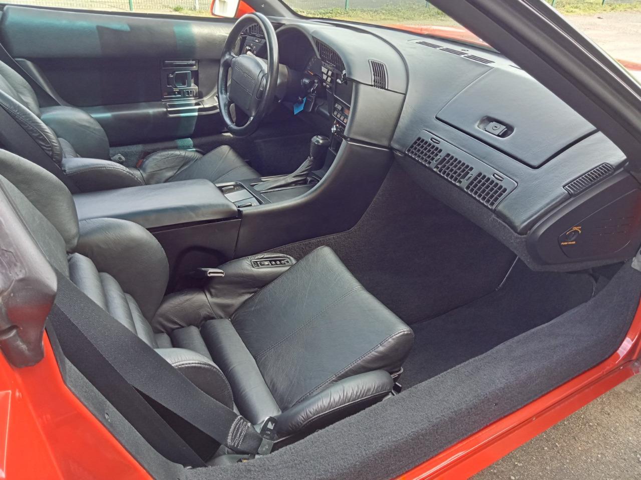 CHEVROLET Corvette LT1 - 1993 LesAnciennes.com