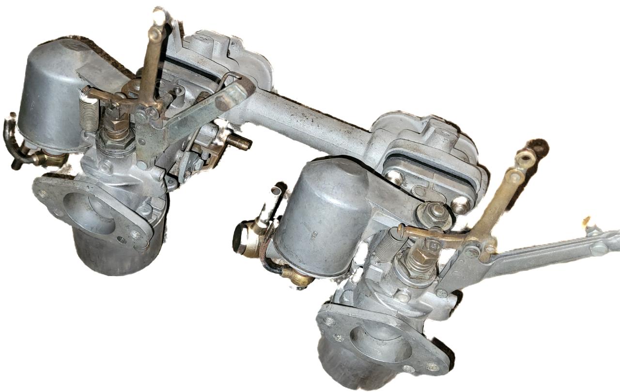 CARBURATEURS TRIUMPH TR3A TR2 A TR4 LesAnciennes.com