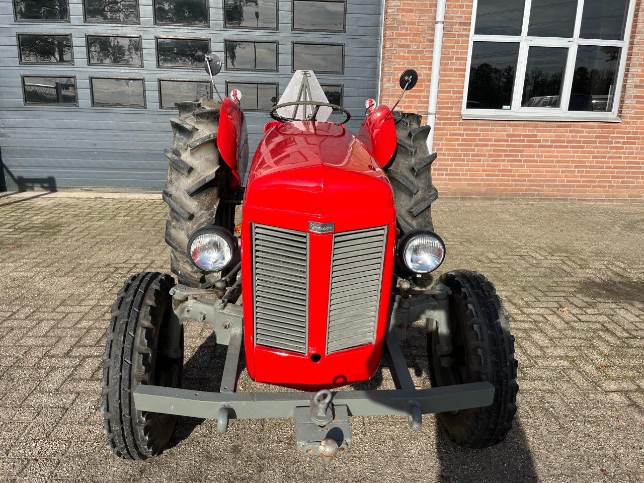 MASSEY FERGUSON TEF 20 Massey-Harris-Fergus - 1955 LesAnciennes.com