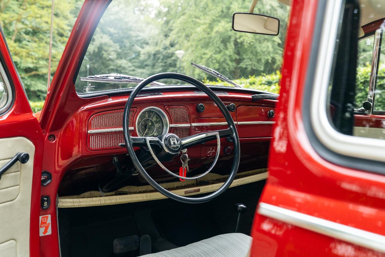 1968 Volkswagen Beetle 1300 Square Window, foto 5
