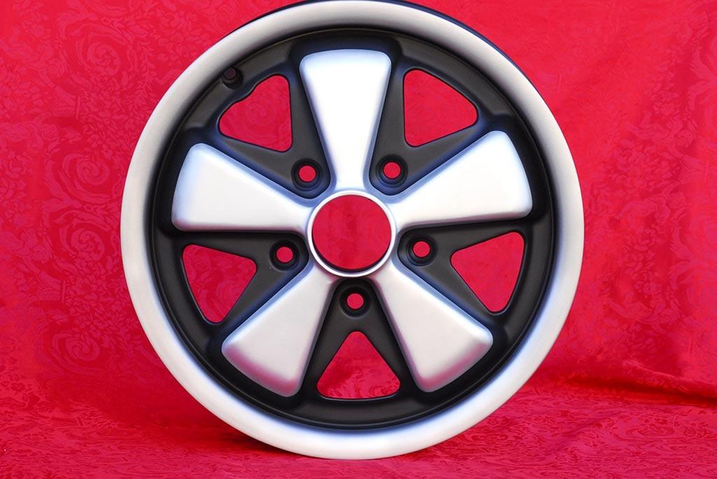 1 pc. jante Porsche Fuchs 4.5x15 ET42 356 C SC 911 LesAnciennes.com