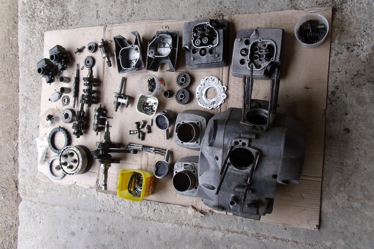 Lot de pièces MOTO MORINI 500 LesAnciennes.com