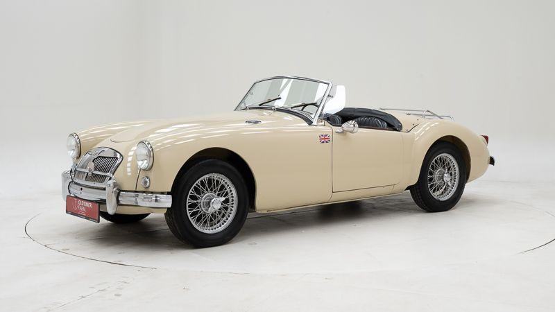 MG A 1500 - 1957 LesAnciennes.com