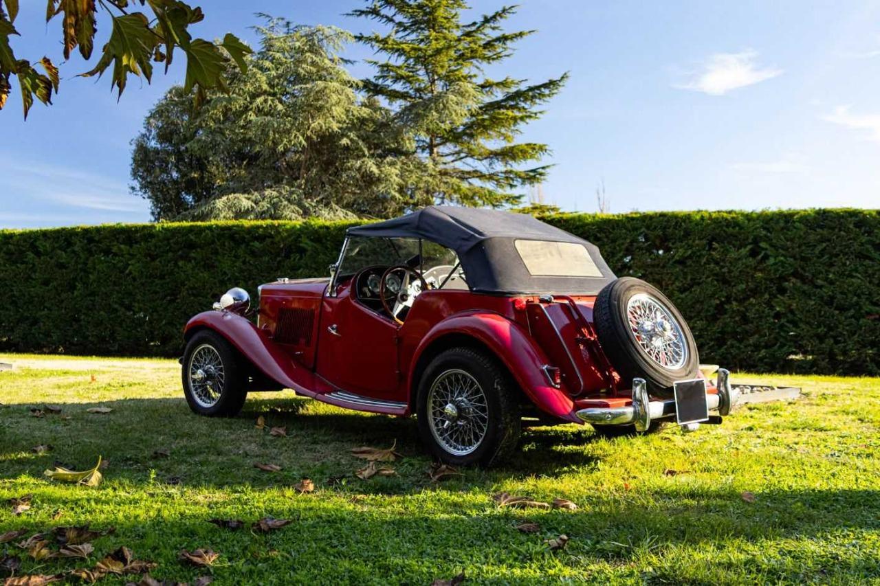 MG TD TD Cabriolet - 1952 LesAnciennes.com