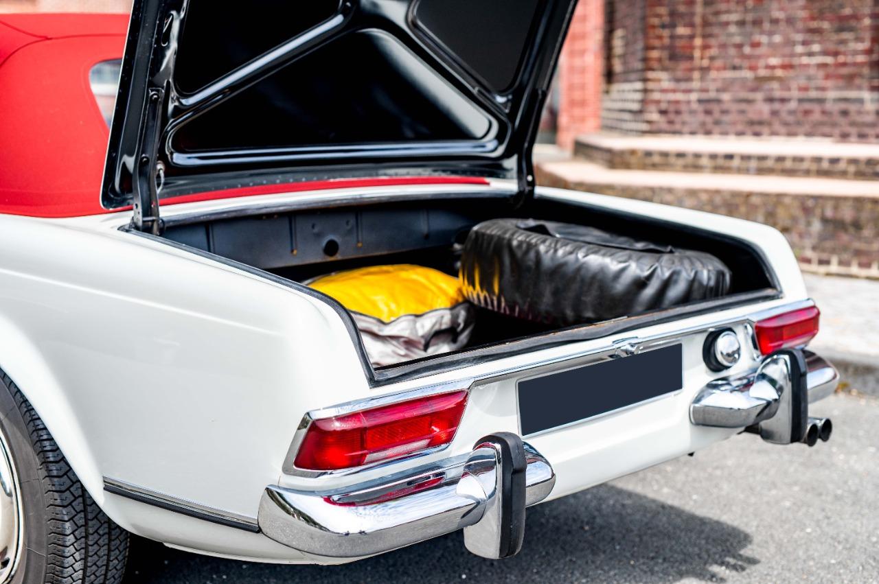 MERCEDES 250 SL PAGODE - 1968 LesAnciennes.com