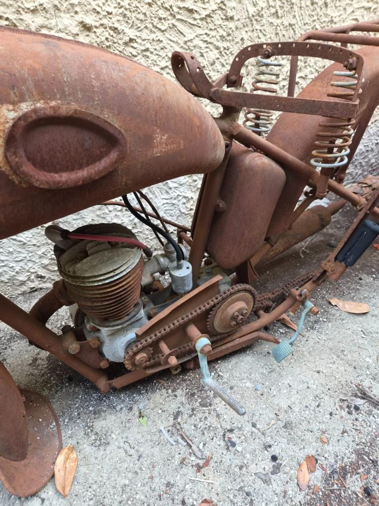 ALCYON Type 23 - 1949 LesAnciennes.com