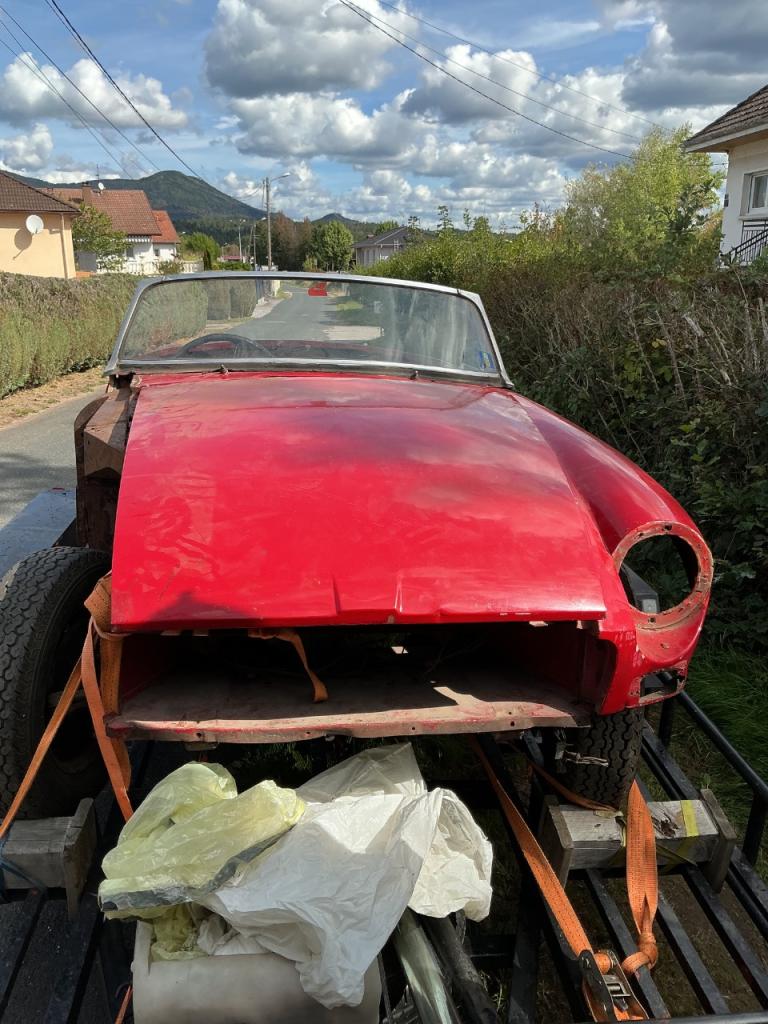 MG MGB Roadster - 1963 LesAnciennes.com