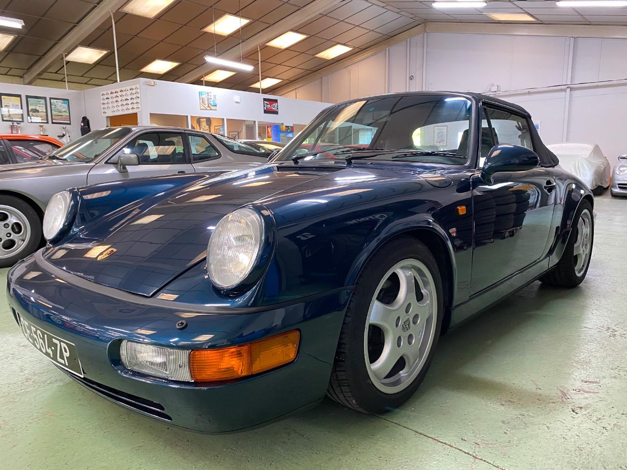 PORSCHE 911 964 Carrera 4 Cabrio - 1992 LesAnciennes.com