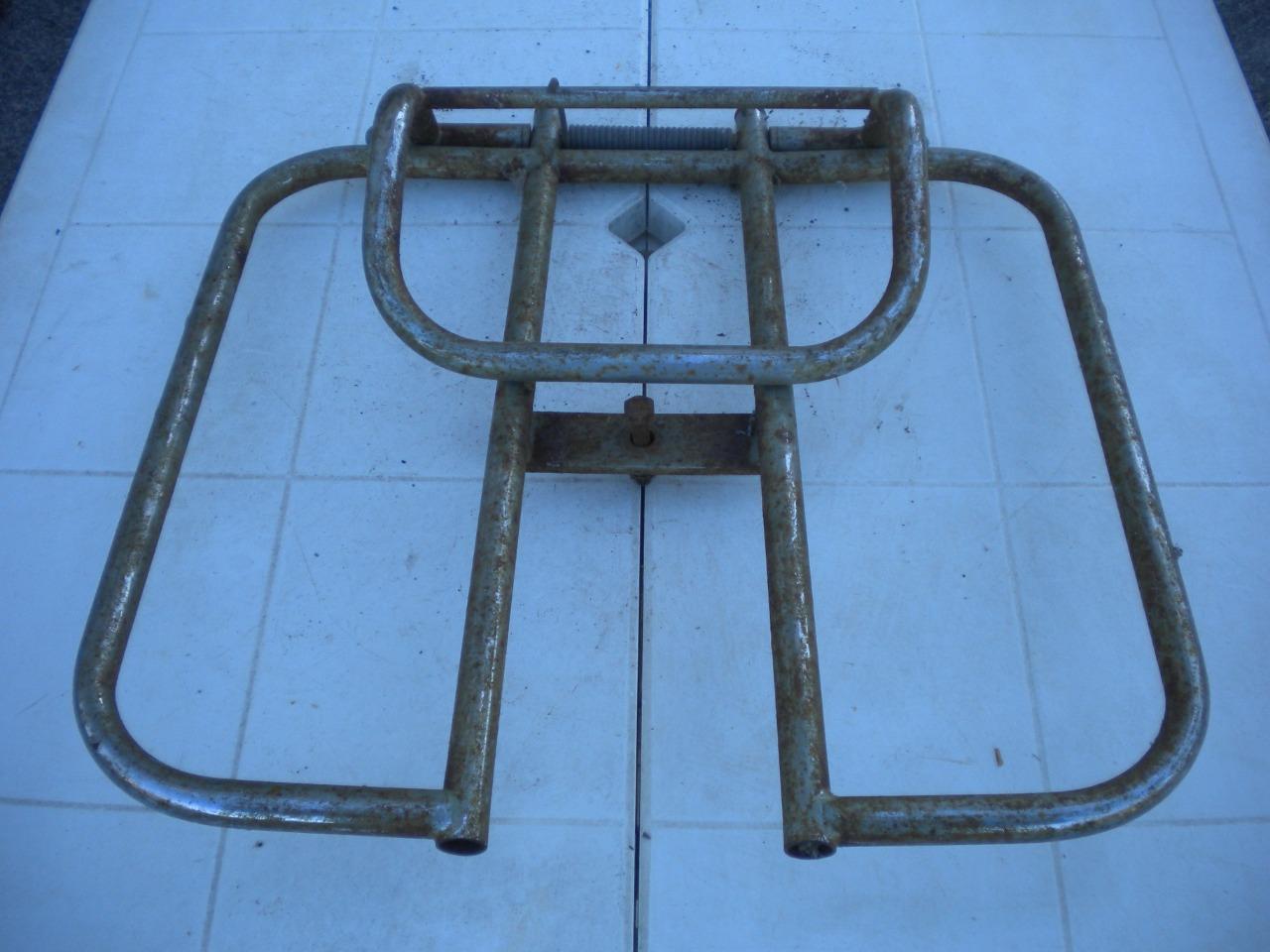 Pièces PORTE BAGAGES scooter moto ancienne LesAnciennes.com