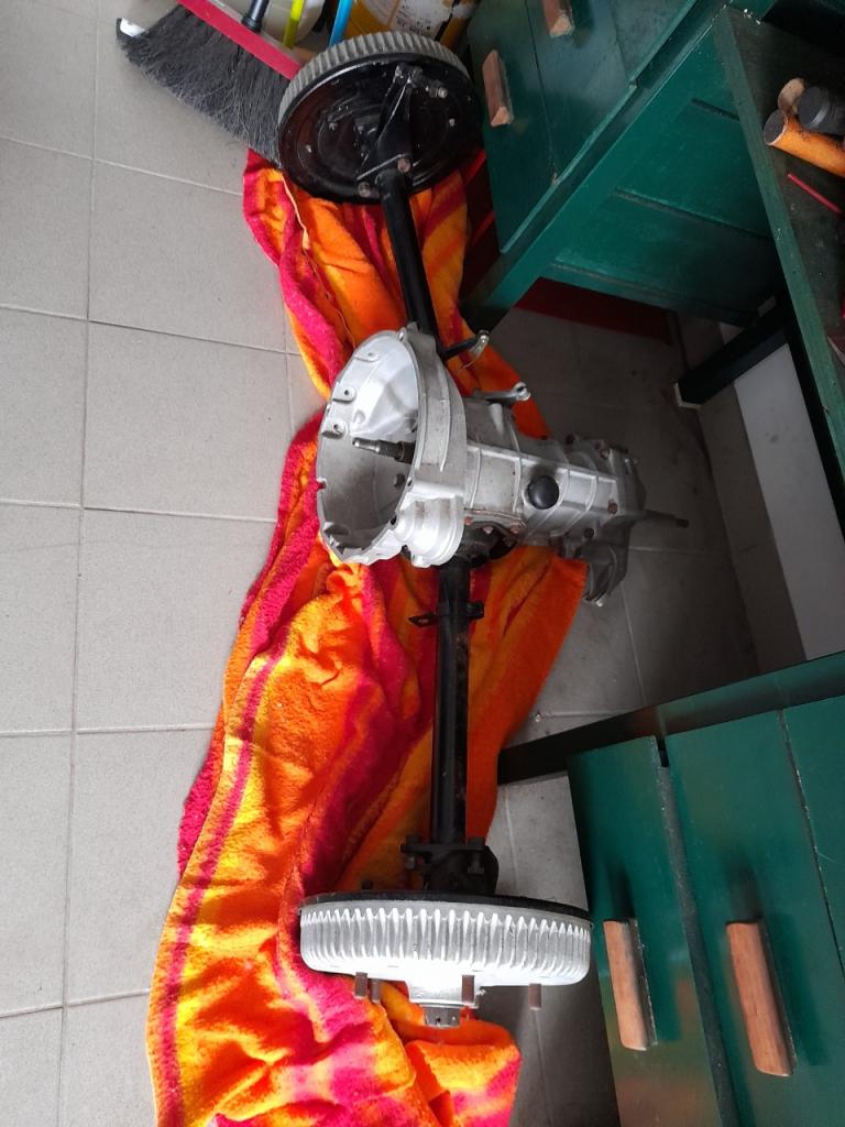 Boite de vitesse PORSCHE 356 B LesAnciennes.com