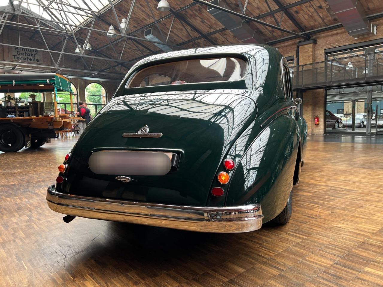 HOTCHKISS Anjou 2050 Sport 3.5 125cv - 1950 LesAnciennes.com