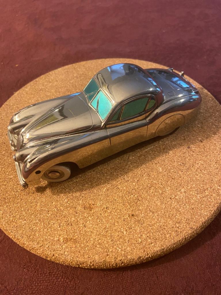 JAGUAR XK 120 PRAMETA LesAnciennes.com