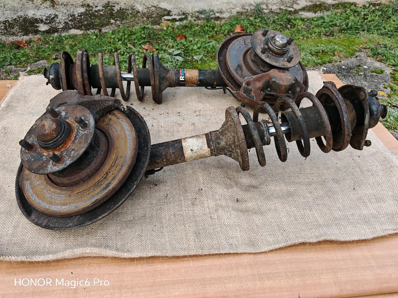 Pièces FORD Capri LesAnciennes.com