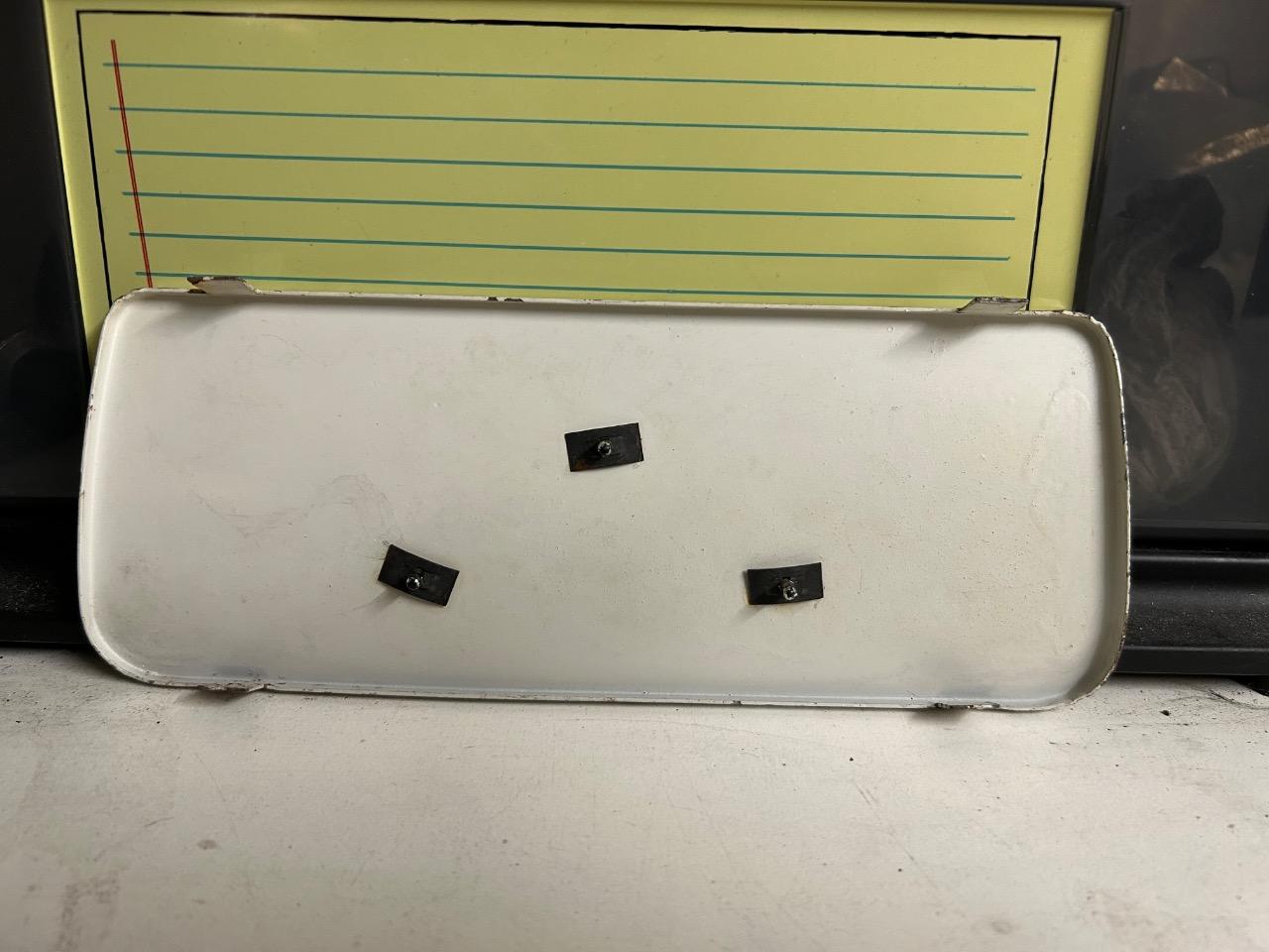 Cache autoradio Fiat 1300 1500 LesAnciennes.com