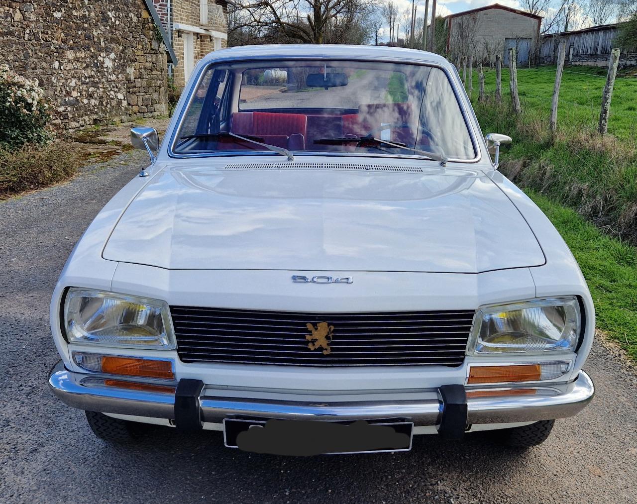 PEUGEOT 504 Grand Luxe ( GL) - 1969 LesAnciennes.com