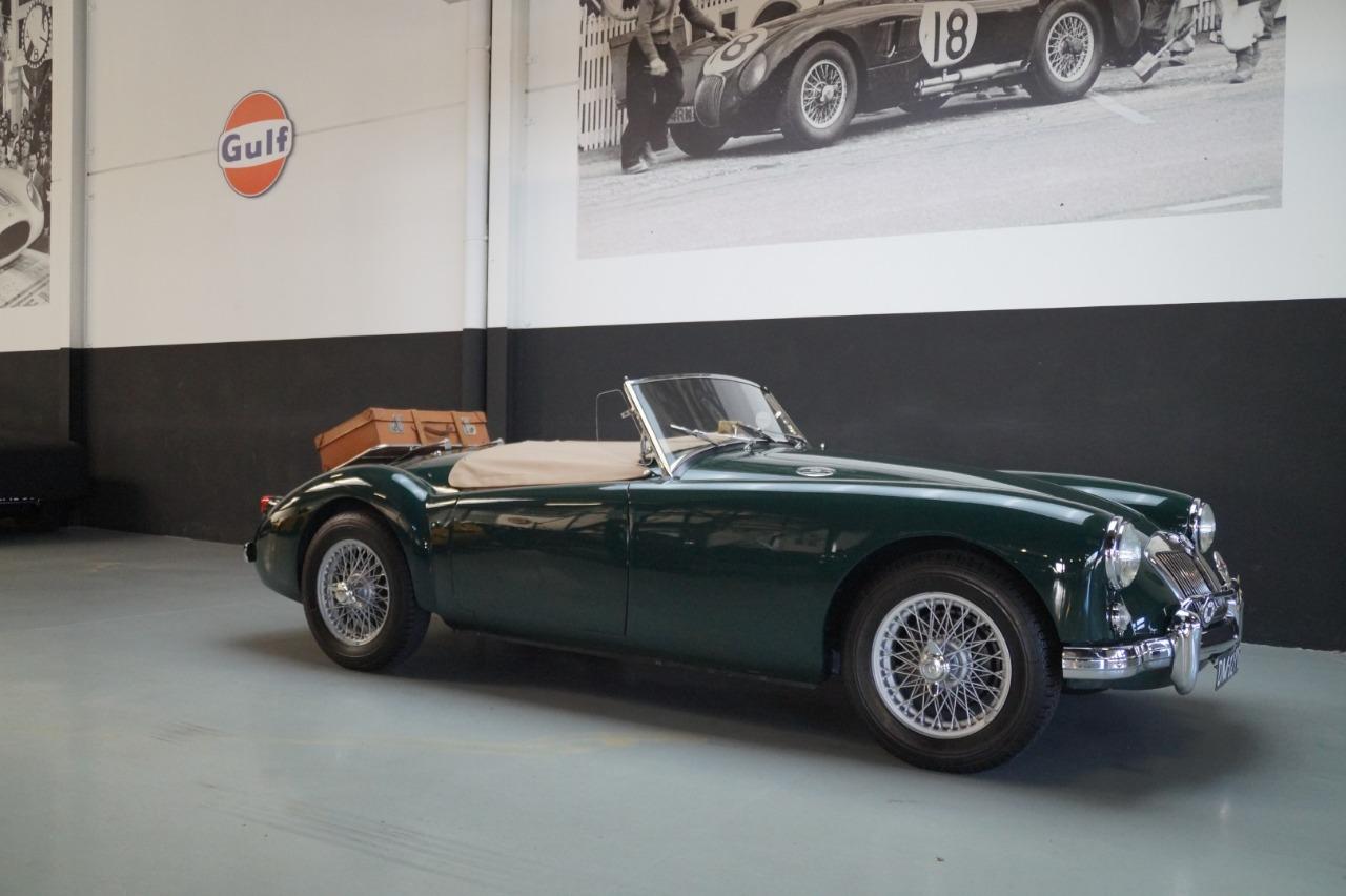 MG MGA - 1955 LesAnciennes.com
