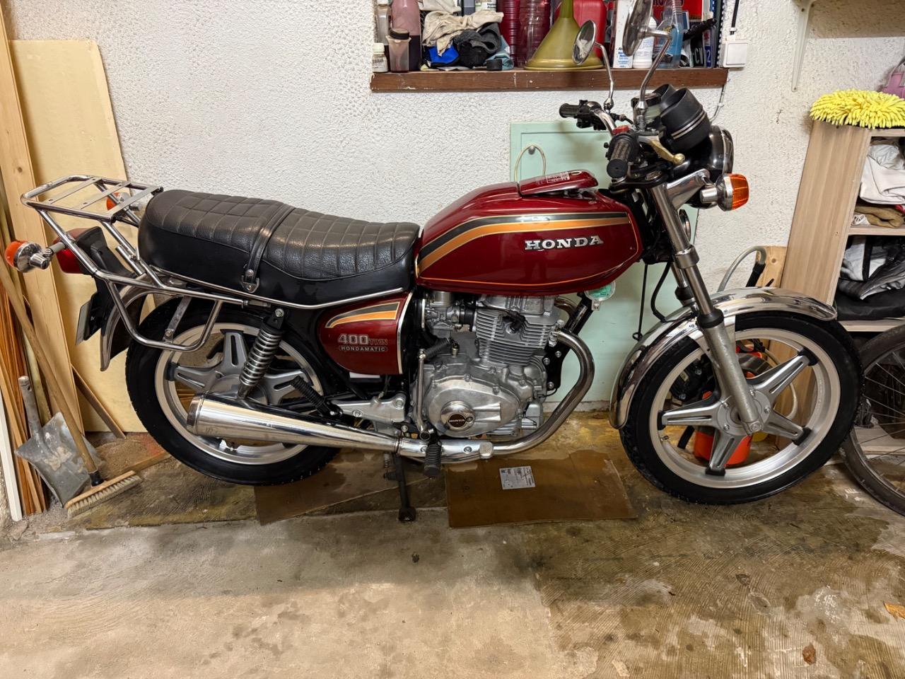 HONDA CB 400 N - 1980 LesAnciennes.com