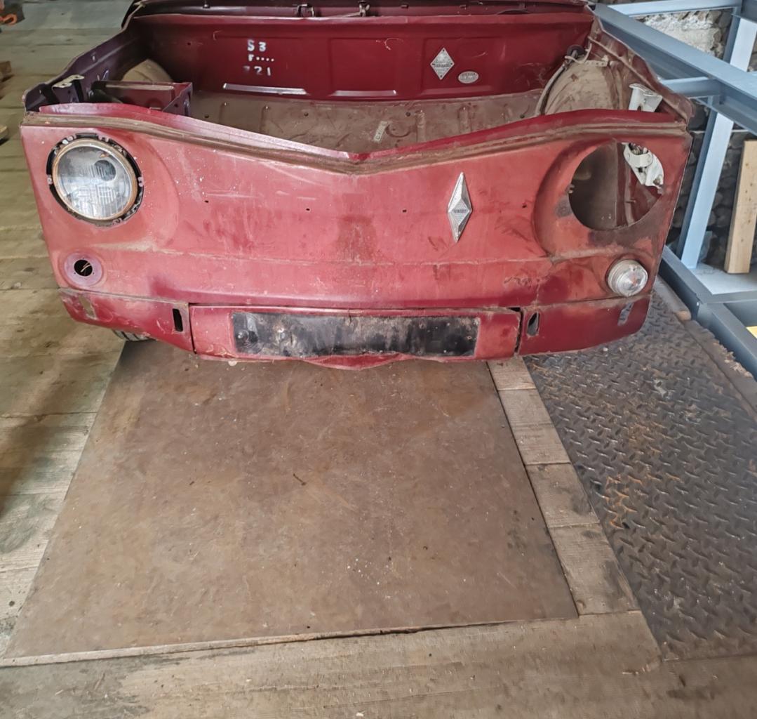 RENAULT 8 (R8) - 1968 LesAnciennes.com