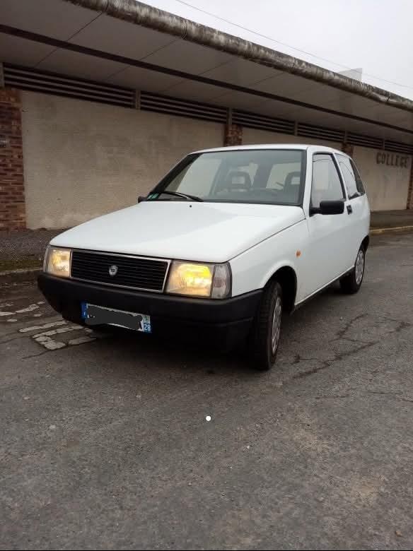 LANCIA Y10 Fire 1000 - 1991 LesAnciennes.com