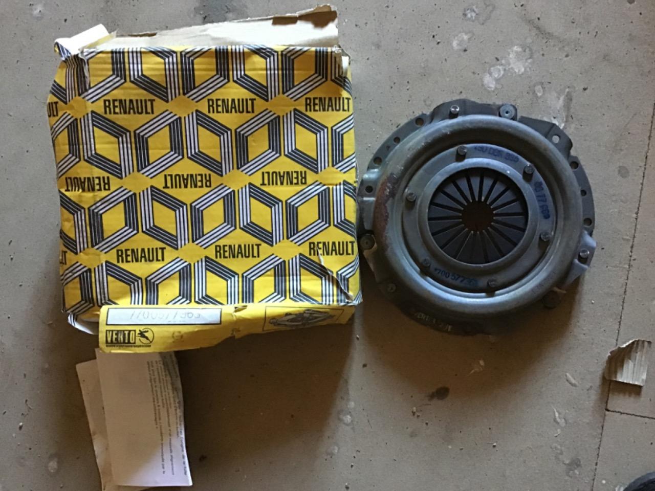 Kit embrayage RENAULT Renault LesAnciennes.com