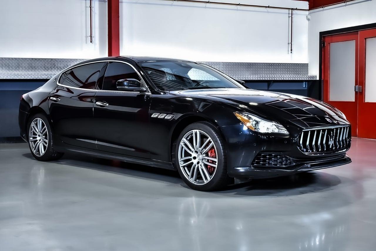 2017 Maserati Quattroporte S Sedan 3,0L V6 LesAnciennes.com
