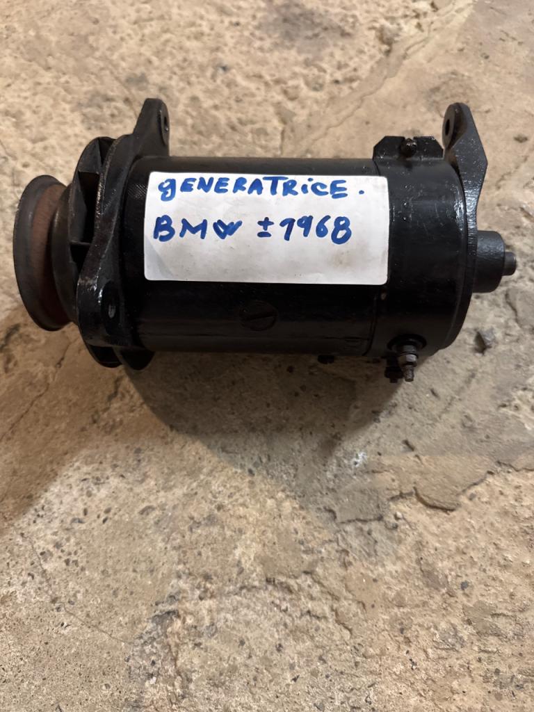 Génératrice BMW 2002 LesAnciennes.com