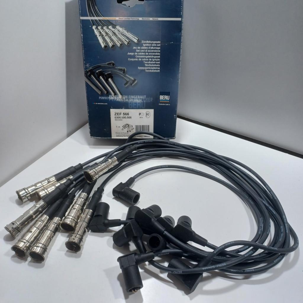 Faisceau Câbles d\'allumage Mercedes Classe S W126 LesAnciennes.com