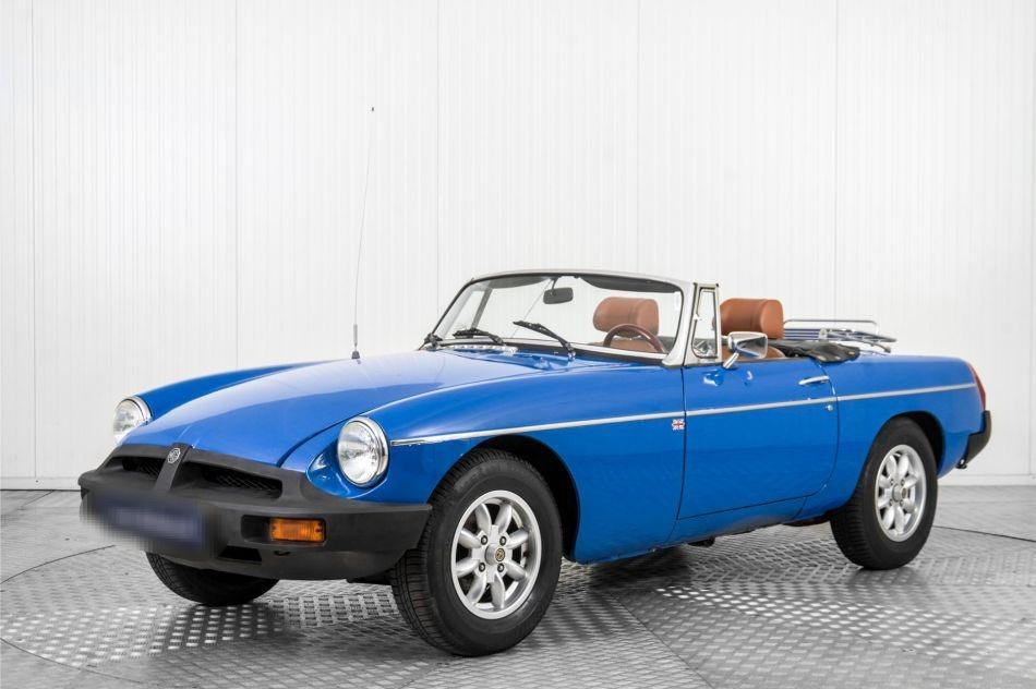MG MGB Roadster 1.8 95 cv - 1976 LesAnciennes.com