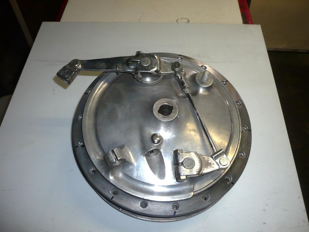 Moyeu DUCATI 250/350 monocylindre LesAnciennes.com