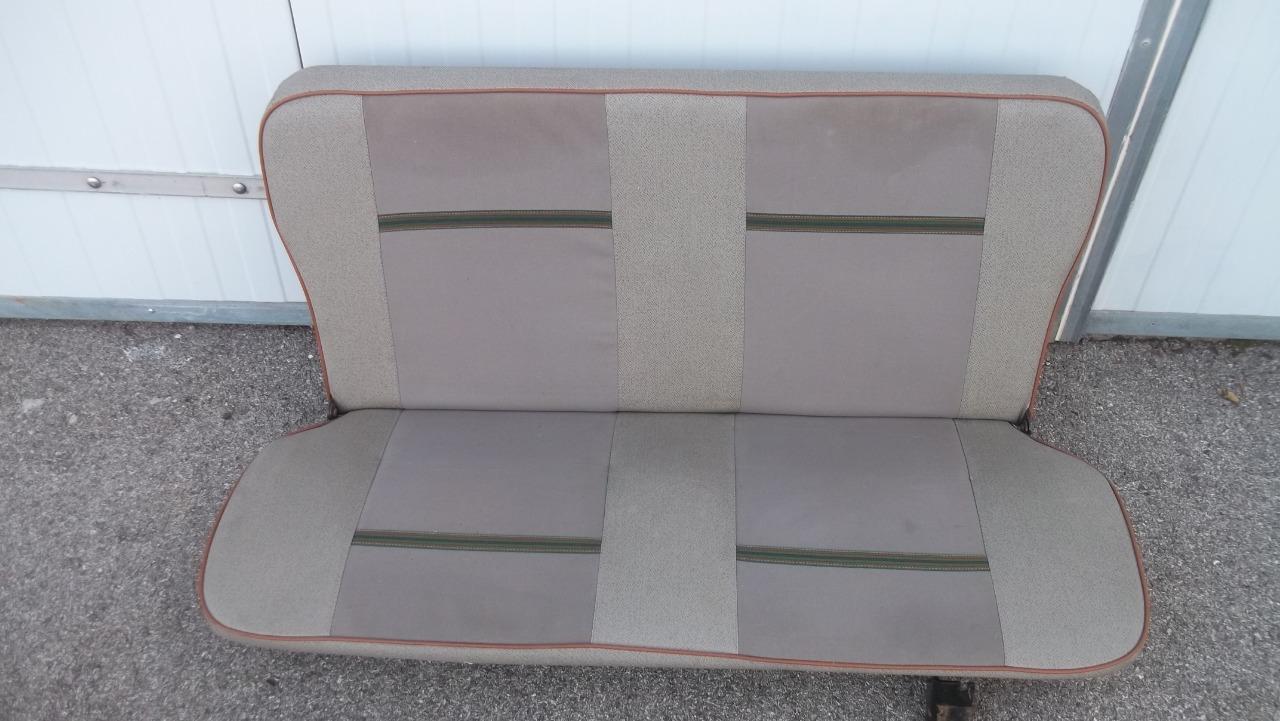 Banquette RENAULT 4 (R4) Savane LesAnciennes.com