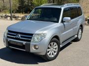 image_0-MITSUBISHI Pajero 3.2 DI-D 200 ch 7 places Instyle