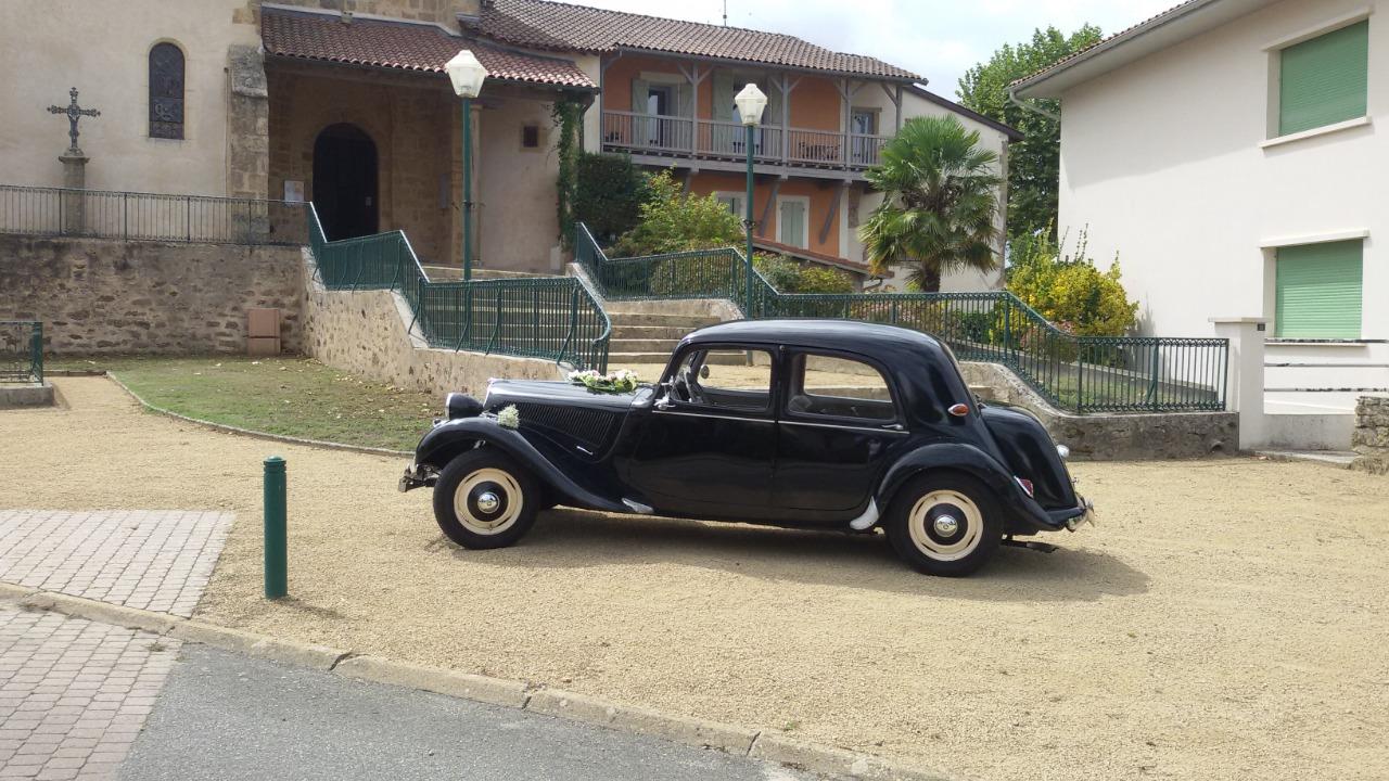 CITROEN Traction 11 bl - 1955 LesAnciennes.com