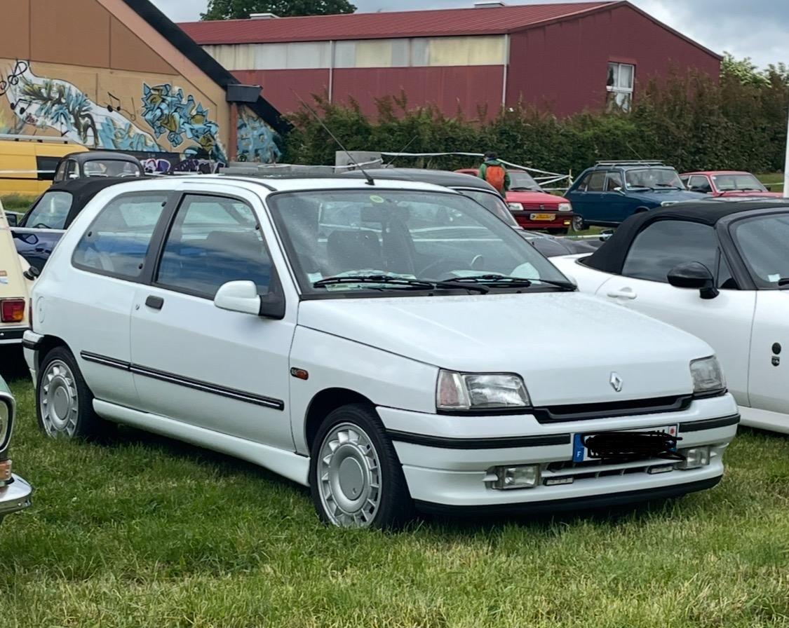 RENAULT Clio RSI - 1993 LesAnciennes.com