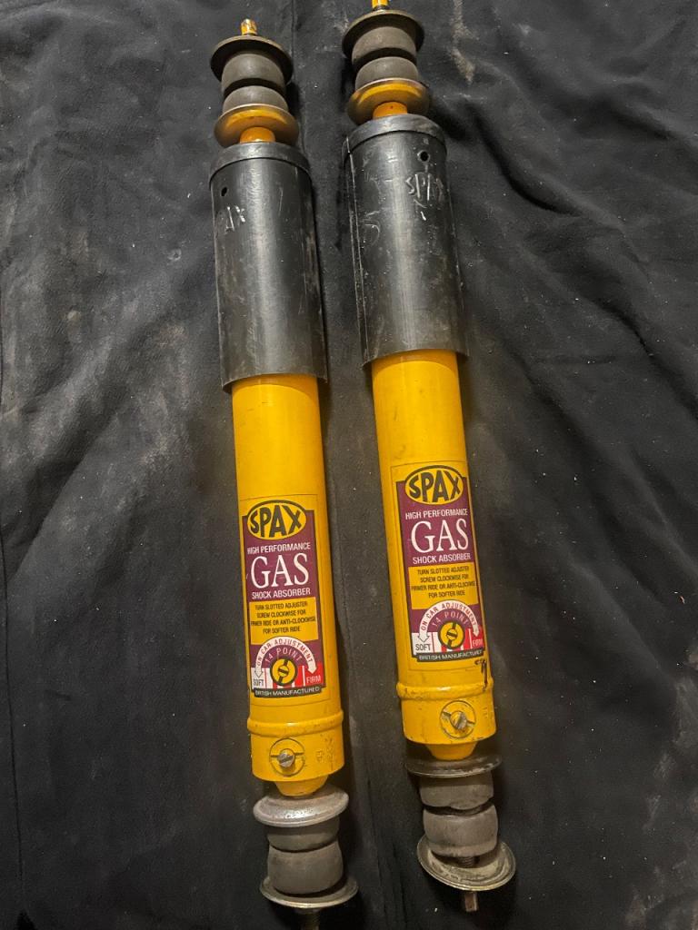 ALFA ROMEO Giulietta Giulia amortiss Av LesAnciennes.com