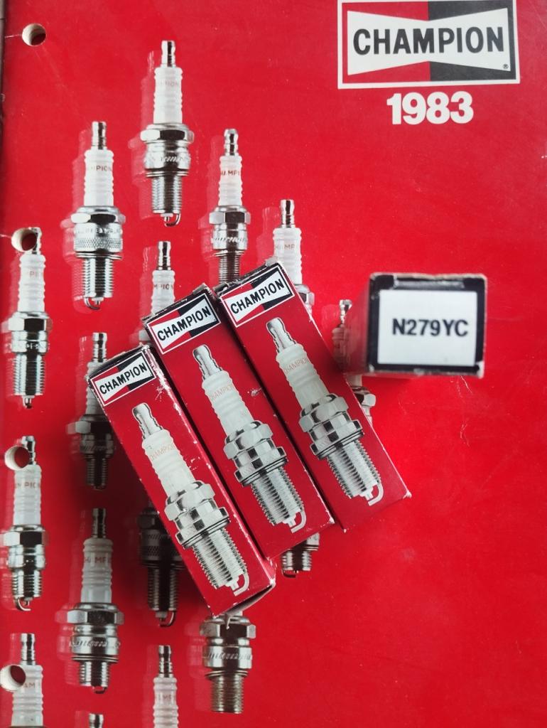 Bougies Champion N 279YC pour RENAULT LesAnciennes.com