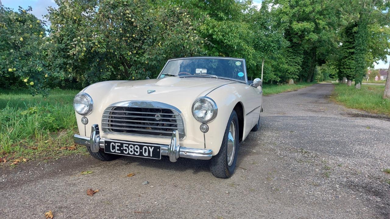 SWALLOW DORETTI Doretti Sport Roadster - 1955 LesAnciennes.com