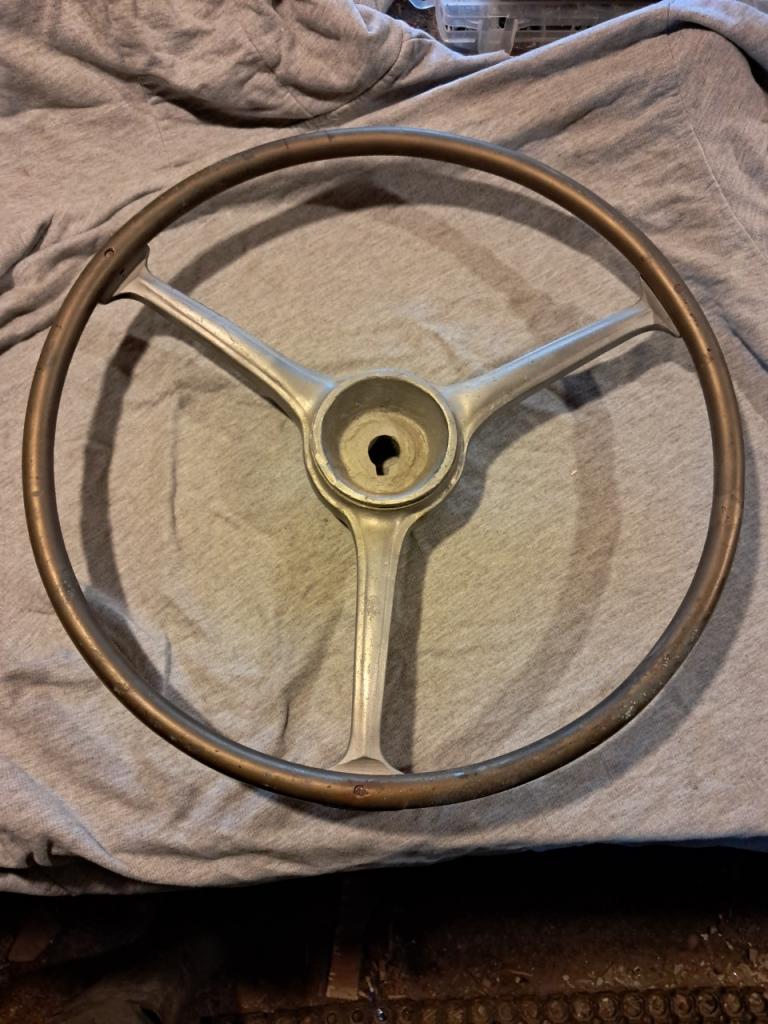 Volant DIVERS / AUTRES Divers / Autres Artisanale LesAnciennes.com