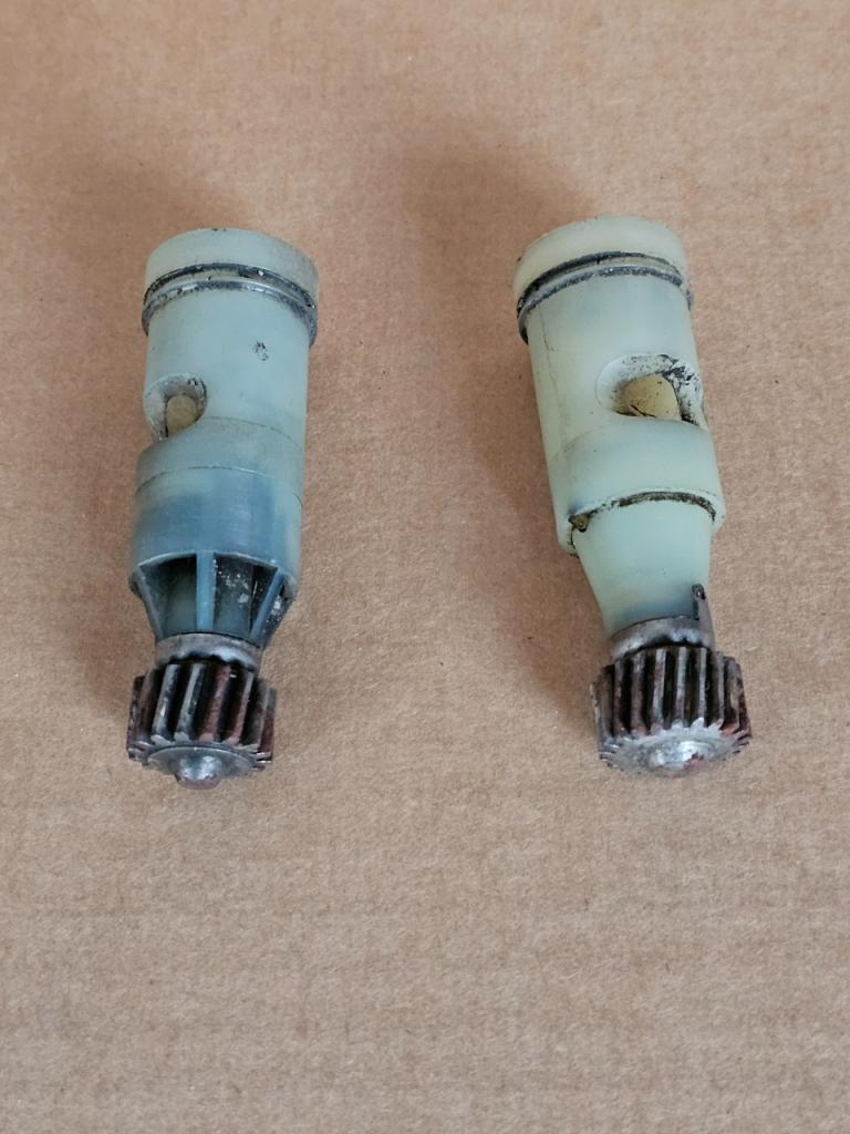 Pignon de compteur CITROEN DS LesAnciennes.com