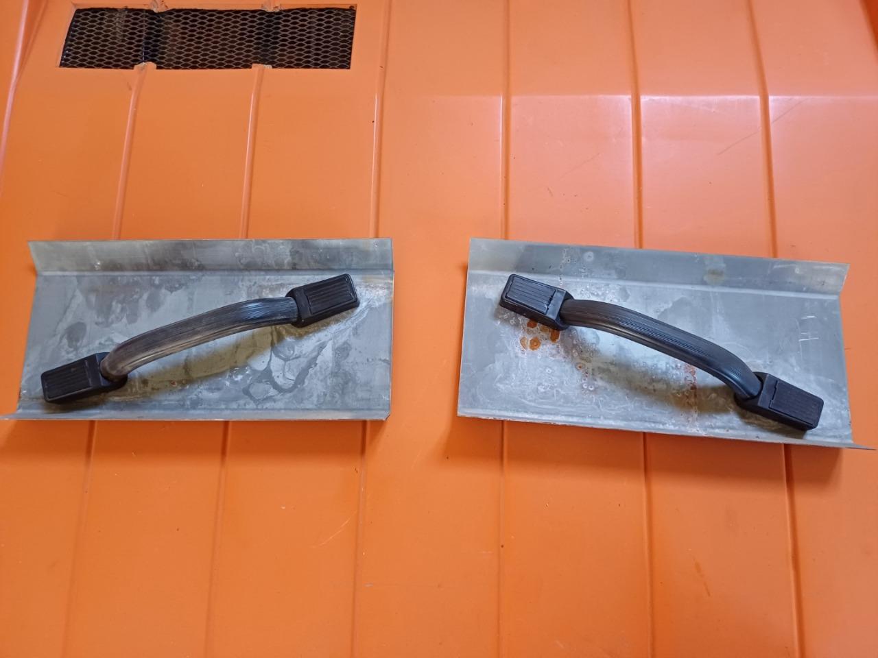 Poignée RENAULT Rodéo Rodéo 5 teilhol LesAnciennes.com