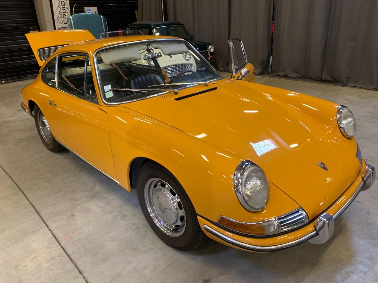 PORSCHE 912 Karmann - 1967 LesAnciennes.com