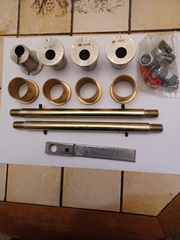 Pièces RENAULT 8 (R8) GORDINI LesAnciennes.com