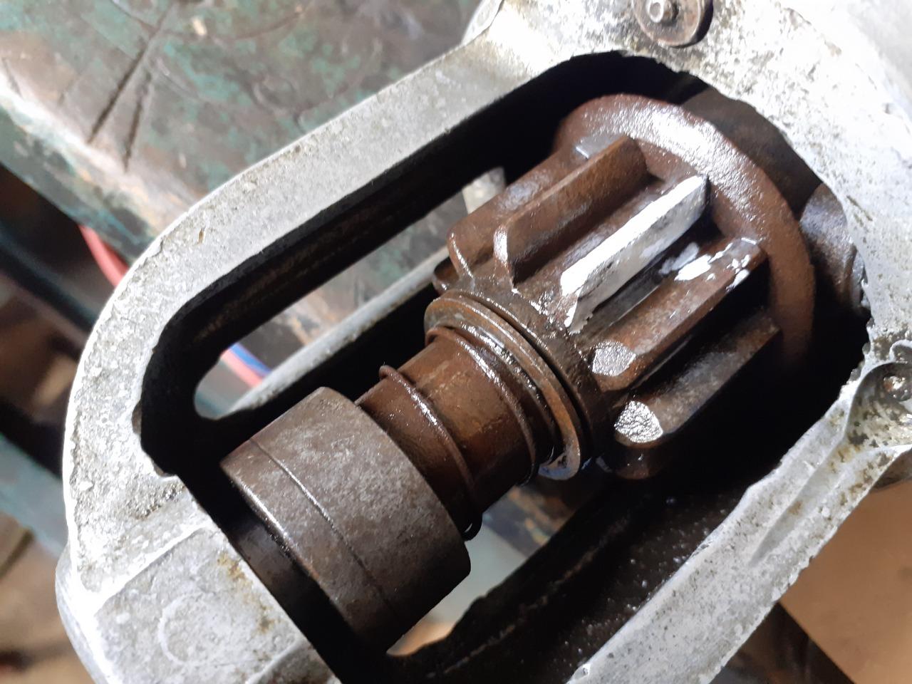 Pièces MARCHAL VAUCANANSON démarreur 12 volts Q02 LesAnciennes.com